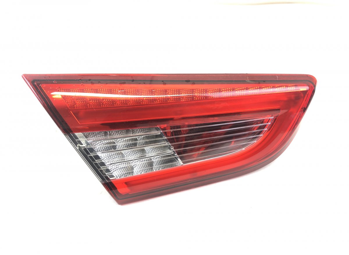 Maserati Ghibli Inner tail light, left 670109151 Inner tail light, left MASERATI GHIBL...