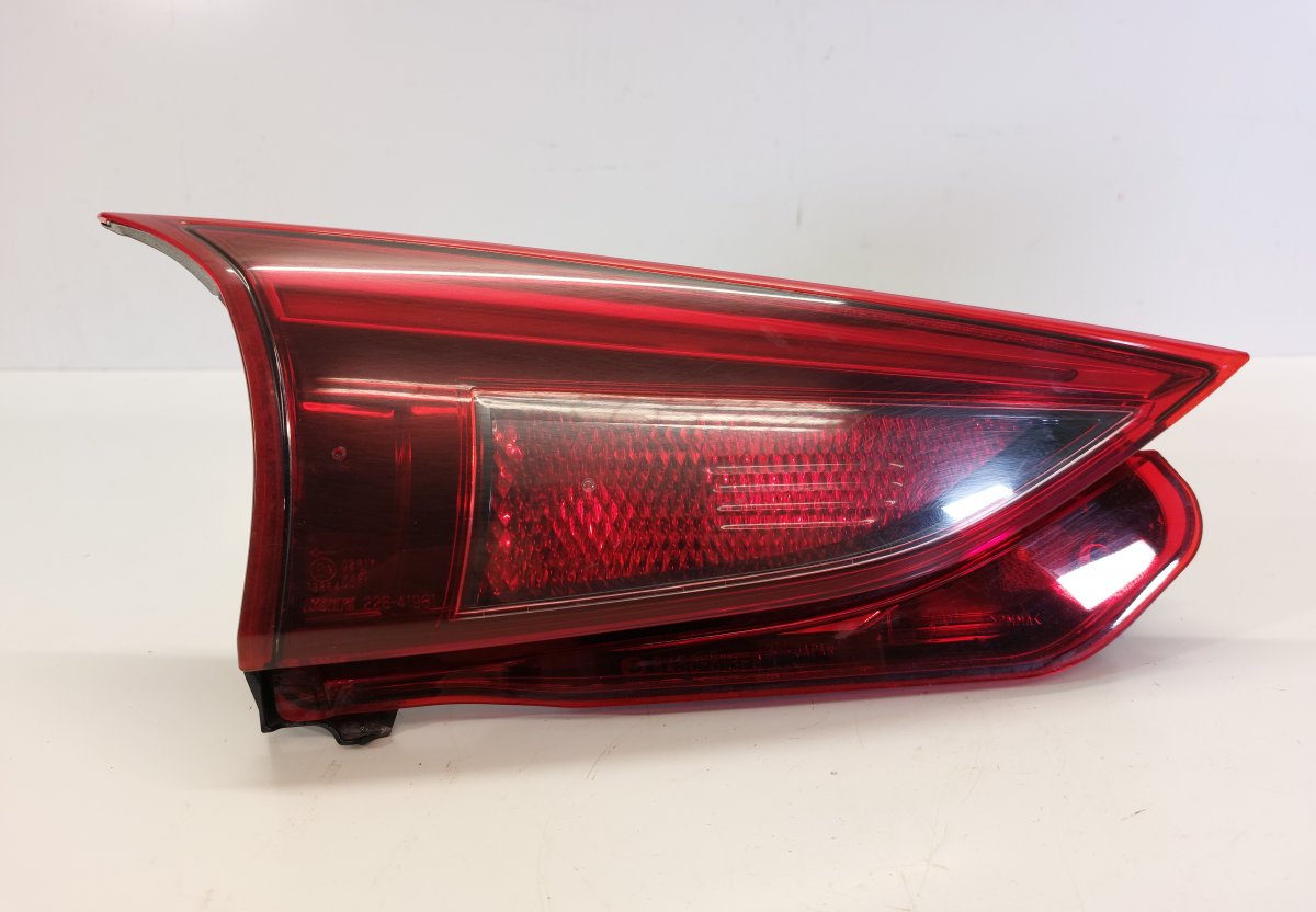 Mazda 3 (BM / BN) Inner tail light, left BJF2-51-3G0C BJF2513G0C Inner tail light, left ...