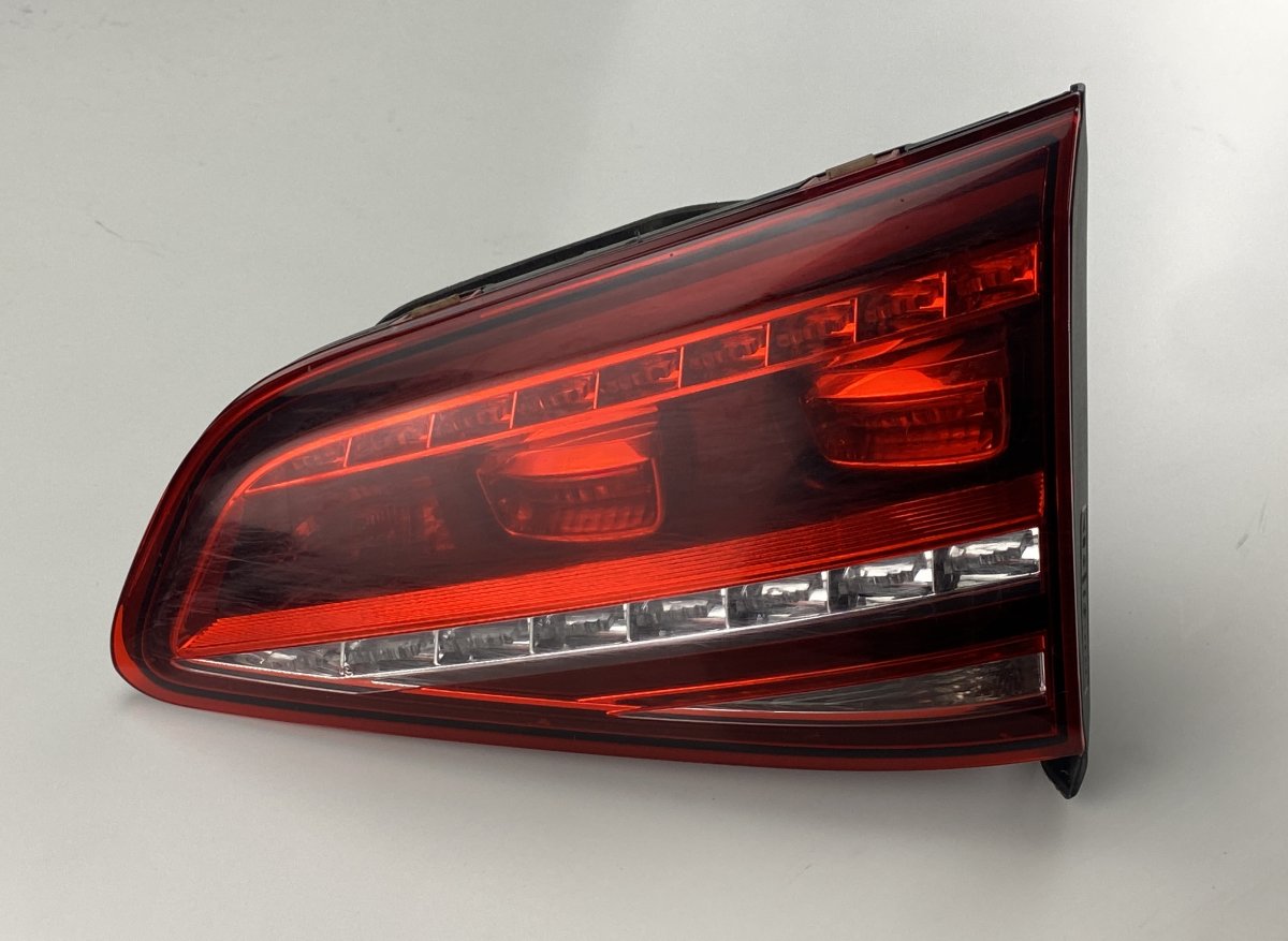 Volkswagen Golf 6 Inner tail light, right 81240201 Inner tail light, right VW GOLF VII (5...