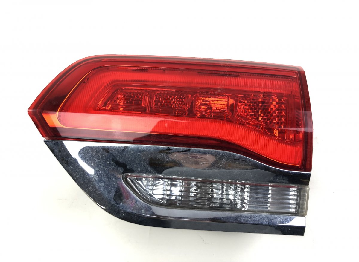 Jeep Grand Cherokee (WK) Inner tail light, right F00HTC403400 Inner tail light, right JEEP GRAND...