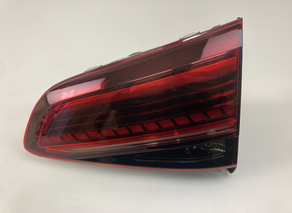 Volkswagen Golf 7 Inner tail light, right 81630201 VW370T2E Inner tail light, right VW GO...