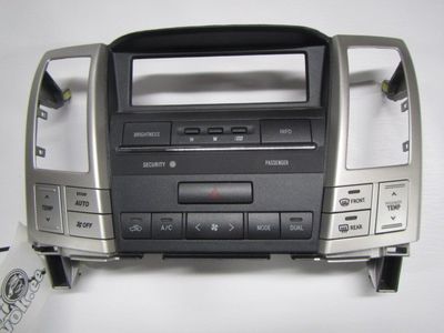 J5XM3004058 Panel sterowania ogrzewaniem LEXUS RX II (XU30) (2003-2008)
