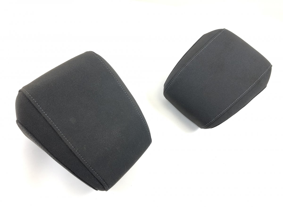 BMW i3 (I01) Headrest front left 7360052 Headrest front left BMW i3 (I01) (2013-...