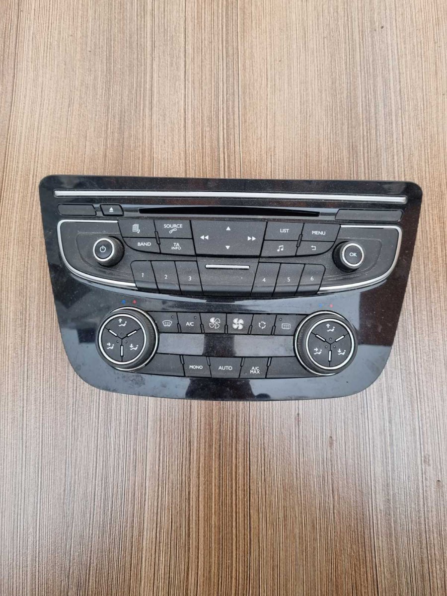 Peugeot 508 Heater control panel PEUGEOT 508 I (W23) (2010-2018) Heater control ...