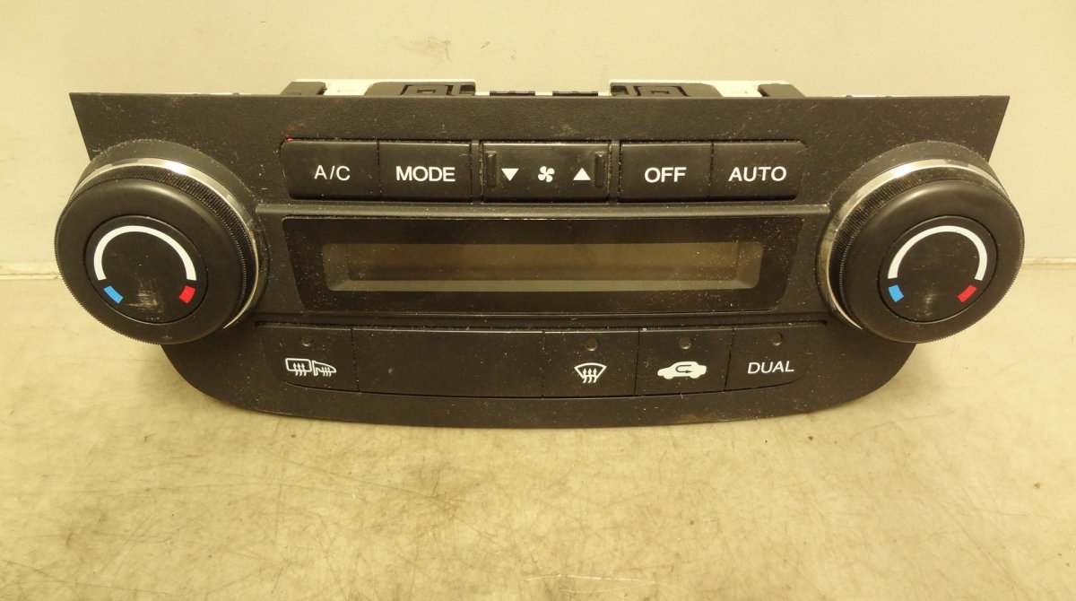 Honda CR-V Heater control panel 79600-SWY-E4 Heater control panel HONDA CR-V II...