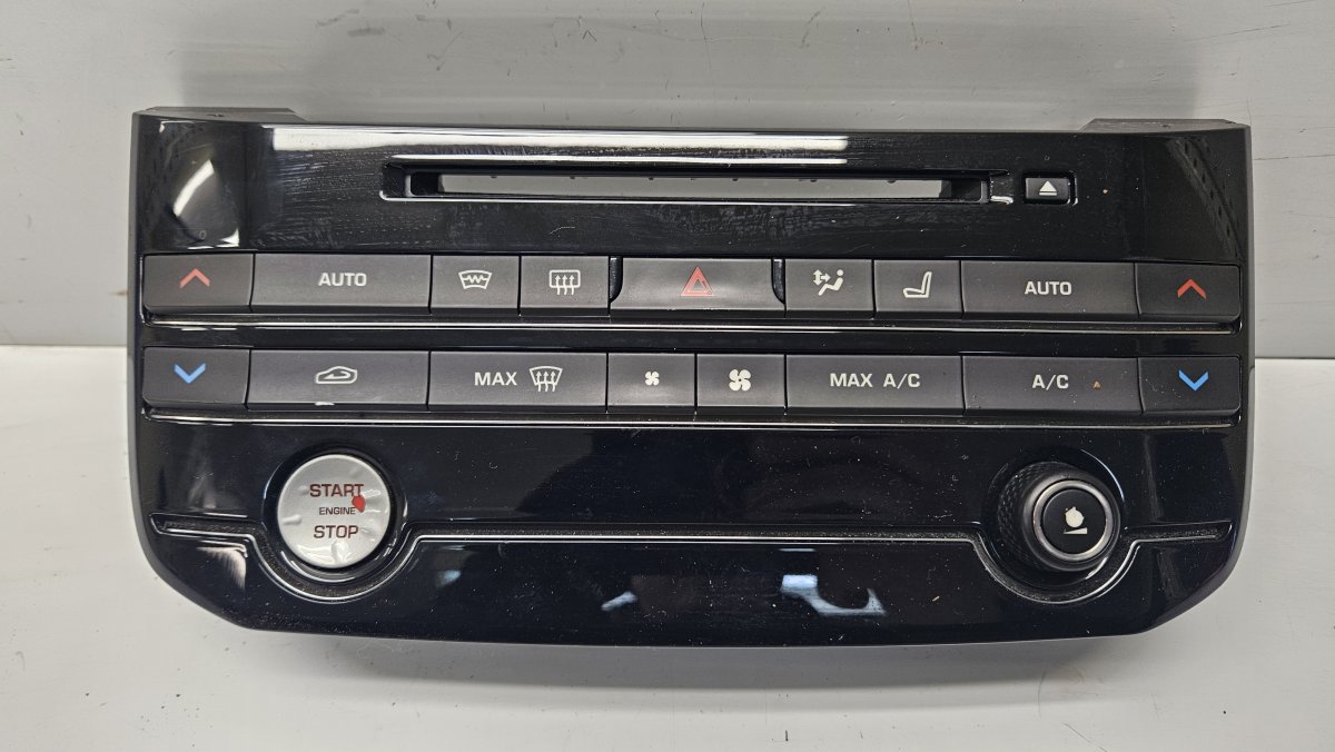 Jaguar XF Heater control panel