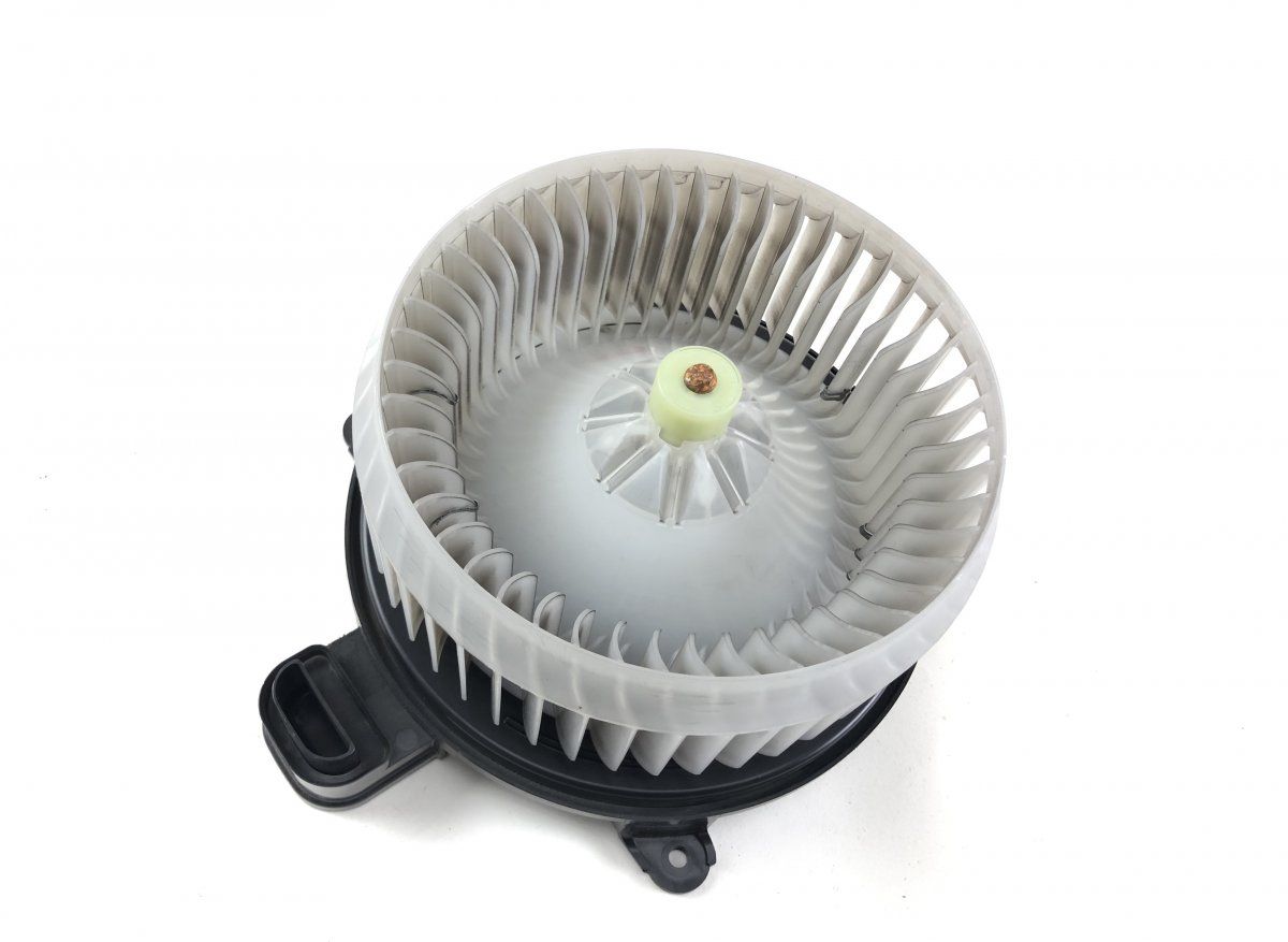 LR046947 Heater Fan LAND ROVER RANGE ROVER SPORT II (L494) (2013-2022)