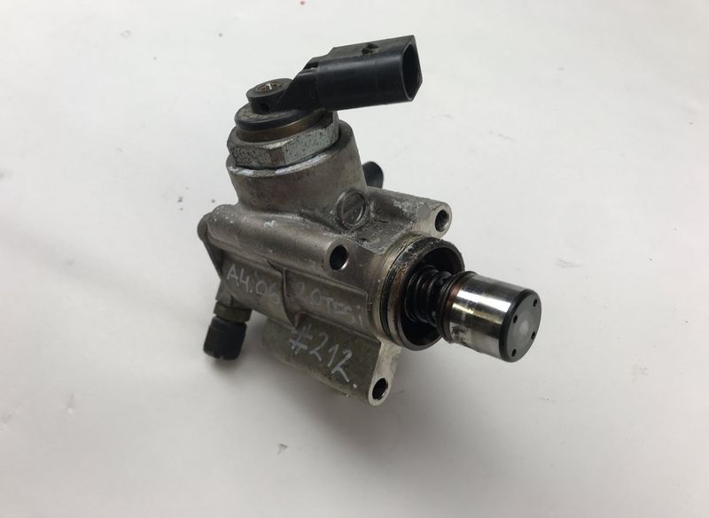 06F127025F High pressure pump, petrol AUDI A4 (B7) (2004-2008)