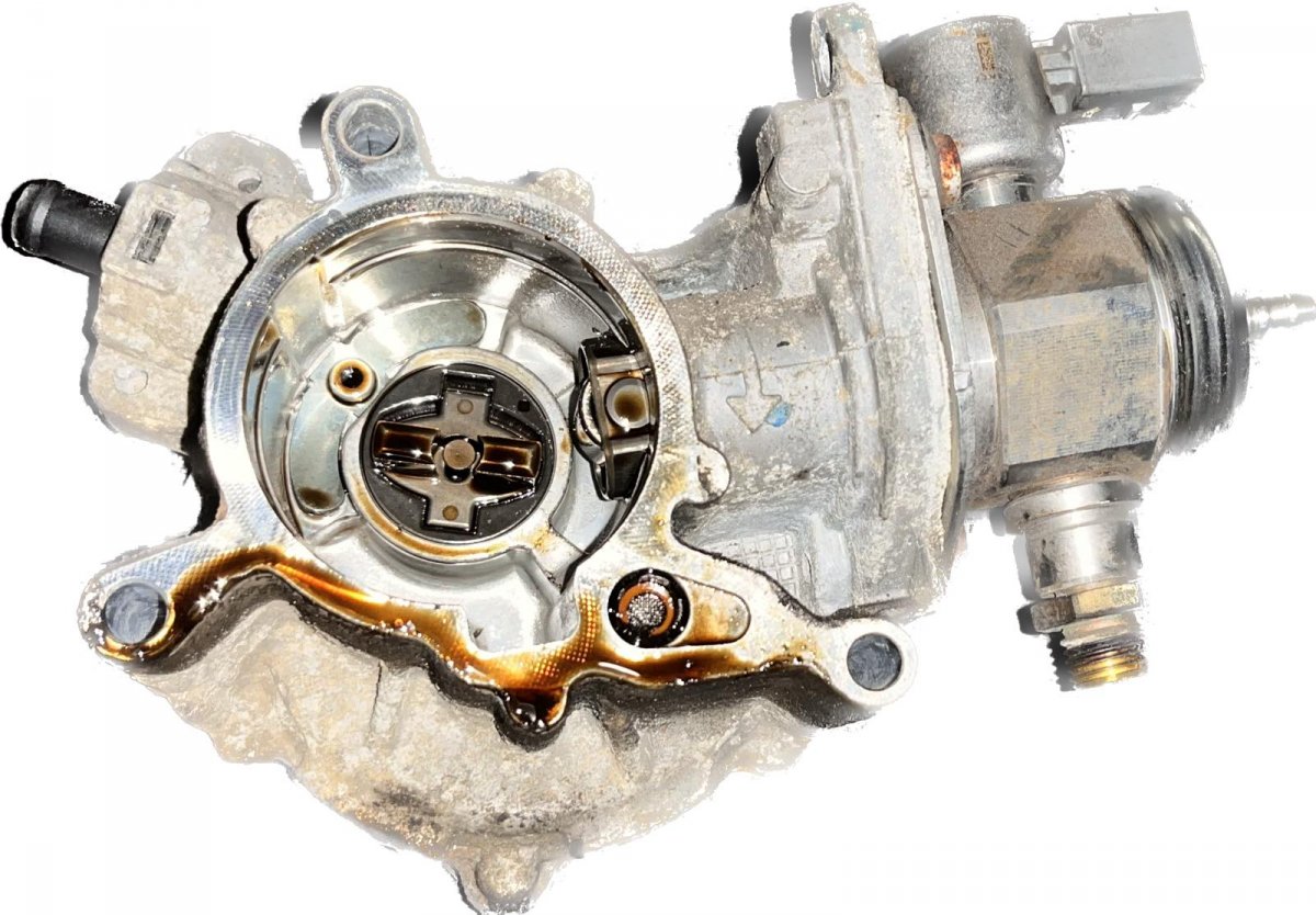 Skoda Octavia High pressure pump, petrol High pressure pump, petrol SKODA OCTAVIA II (1Z...