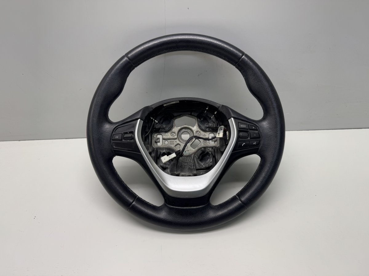 BMW 1 (E81 / E82 / E87 / E88) steering wheel 32306854753 6854753 Steering Wheel BMW 1 (F20, ...