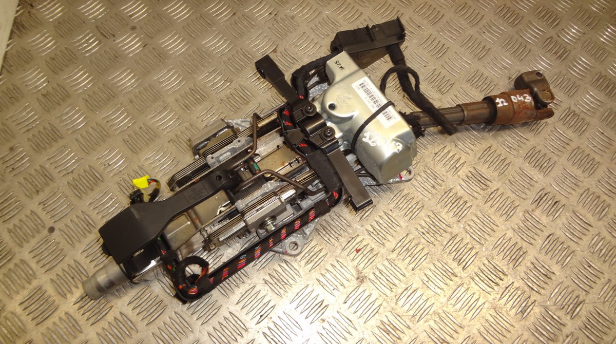 Volkswagen Phaeton Steering Column Steering Column VW PHAETON (3D) (2002-2016)

Pa...