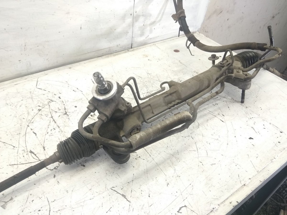 Toyota Avensis (T25) ohjaushammastanko Steering rack TOYOTA AVENSIS (T250) (2003-2008)...