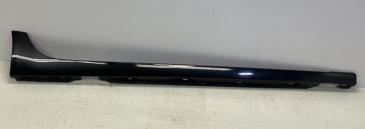 Audi A6 (C7) oikea sivuhelma 4G0853856G Side Skirt Right AUDI A6 / A6 ALLROA...