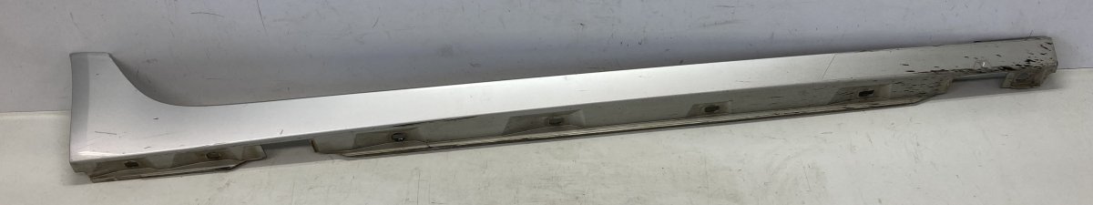 Audi A6 (C7) oikea sivuhelma 4G0853860 4G0853856G Side Skirt Right AUDI A6 /...