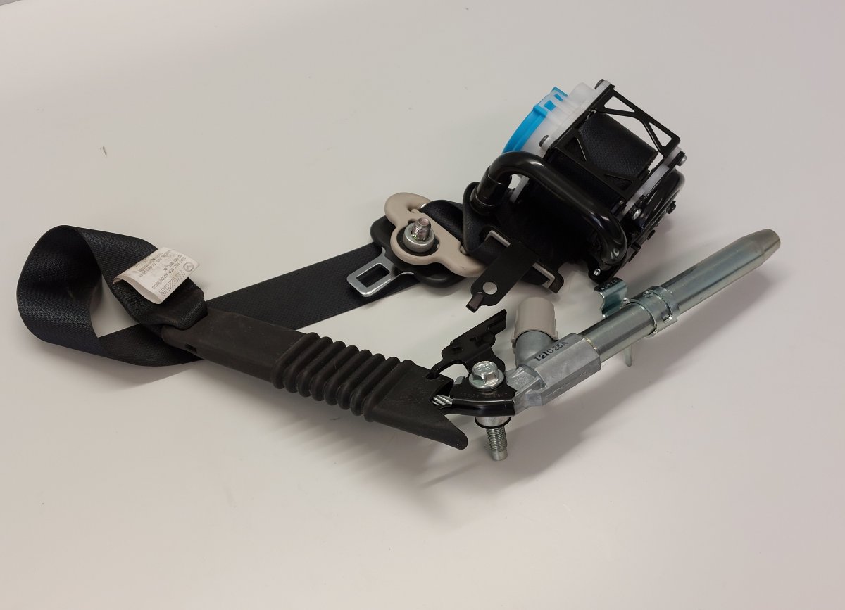Mazda 6 (GH) Seat Belt Front Right GHP9-57-L3002 GHP957L3002 Seat Belt Front Right...