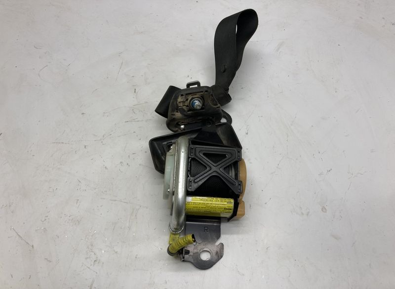 7321026742C0 C9269N Seat Belt Front Right TOYOTA HIACE / GRANVIA (XH10, XH20) (1995-2004)