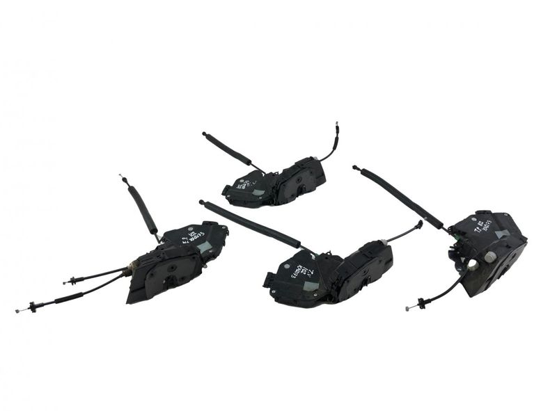 LR063618 Комплект дверных замков (защелок) LAND ROVER RANGE ROVER SPORT II (L494) (2013-2022)