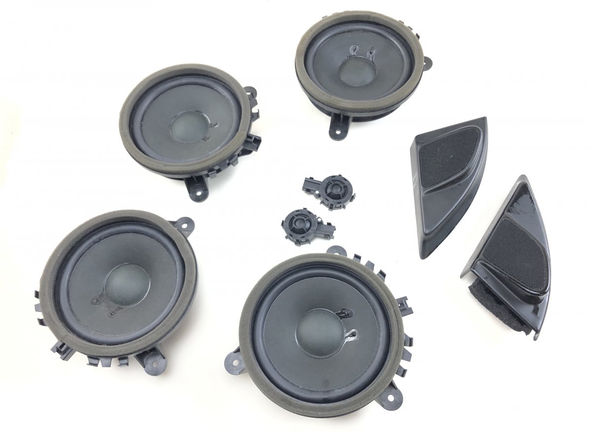 Volvo XC60 Set of loudspeakers 31489619 Set of loudspeakers VOLVO XC60 I (2008...