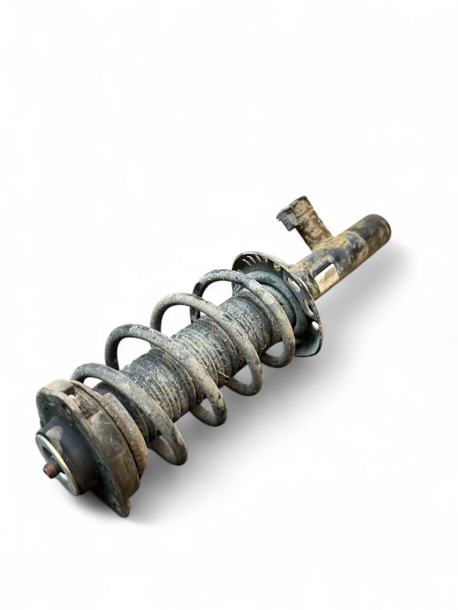 Volkswagen Golf 6 Shock Absorber Front Left 1T0412015RC 1T0413031HC Shock Absorber Front Le...