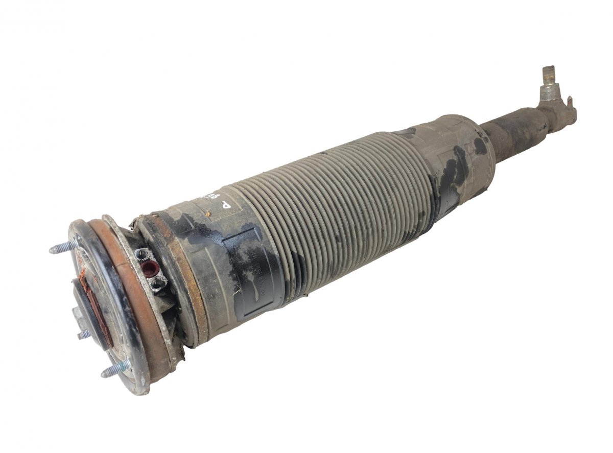 Mercedes-Benz C (W203) Shock Absorber Front Right A2213208013 Shock Absorber Front Right MERCEDES...