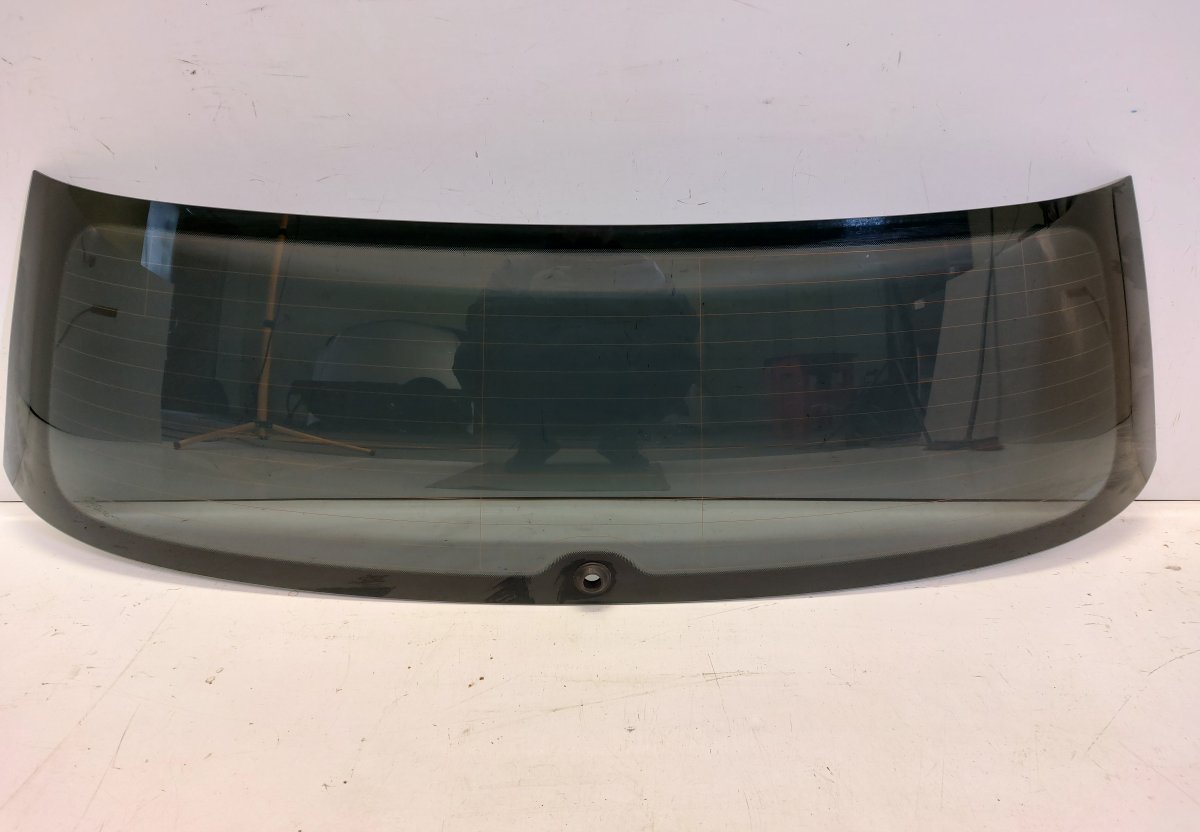 Volkswagen Golf 7 Rear Window glass 43R-001057 Rear Window glass VW GOLF VII (5G1, ...