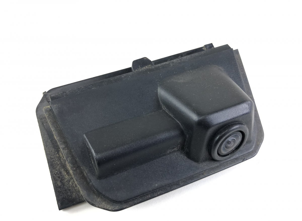 Land Rover Range Rover Sport (L494) Reverse camera LR055882 Reverse camera LAND ROVER RANGE ROVER ...