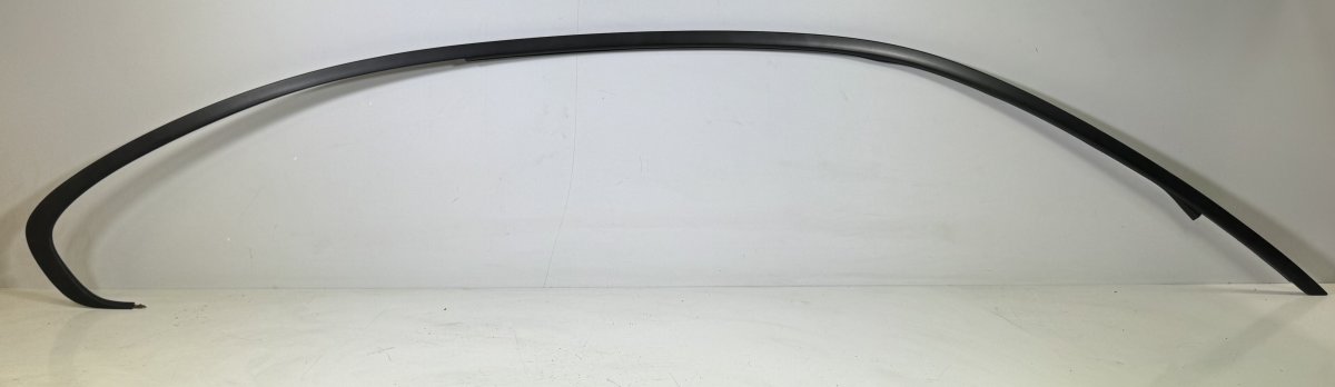 BMW 3 (E90 / E91 / E92 / E93) Roof Moulding right 51767119082 7119082 Roof Moulding right BMW 3 (...