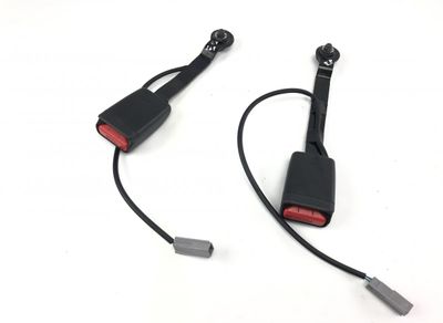 GHP957620 KDY557680B Закопчалка за предпазен колан предна лява MAZDA 6 (GJ, GL) (2012-2020)
