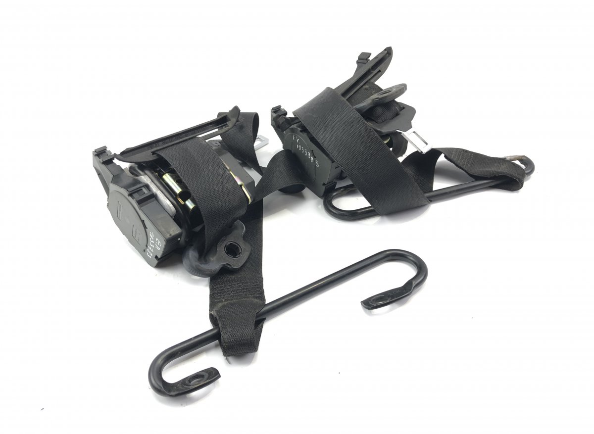 Mercedes-Benz CLK (W208) Seat Belt Front Left A2088602685 A2088602585 Seat Belt Front Left ME...