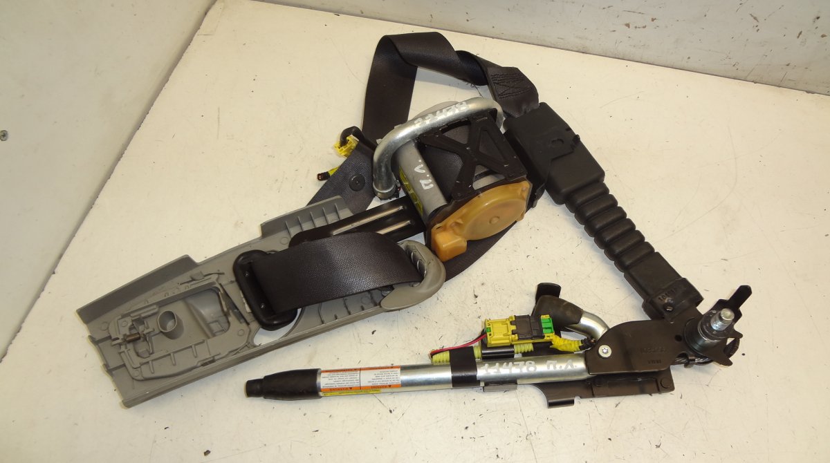 Honda Civic Seat Belt Front Left 81850SMGE110M4 Seat Belt Front Left HONDA CIVIC...