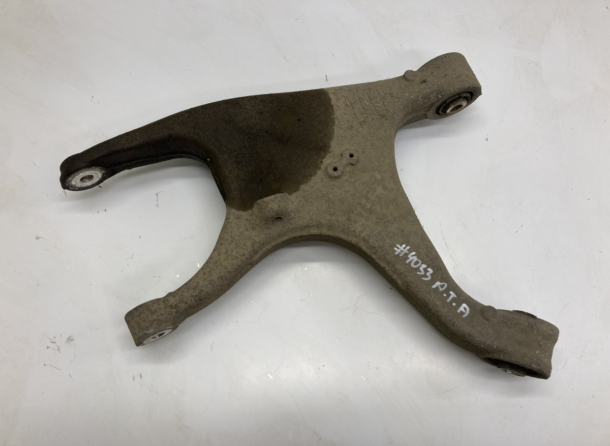 Audi A6 (C7) Rear Axle Track Control Arm lower Right 8R0505312F Rear Axle Track Control Arm lower Ri...