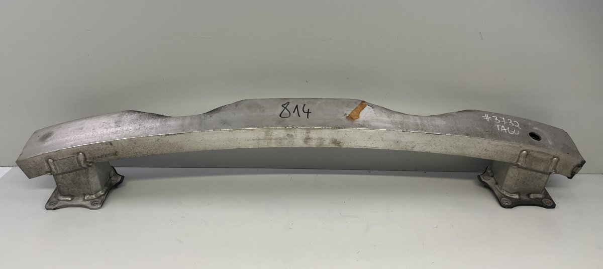 Audi A6 (C7) задний бампер, штифт 4G5807309 Rear bumper beam AUDI A6 / A6 ALLROAD...