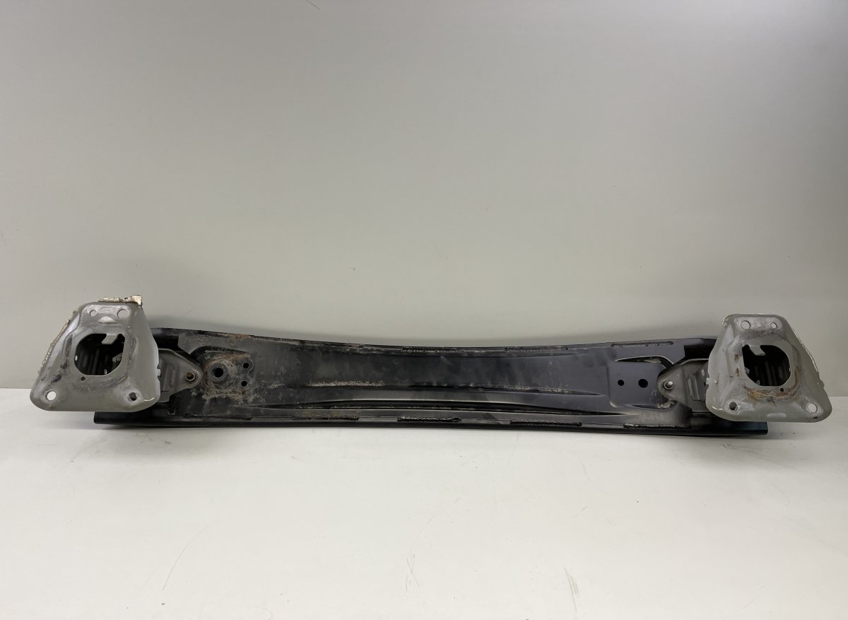 Toyota Corolla etupuskurin palkki 5202302280 Rear bumper beam TOYOTA COROLLA XII ...