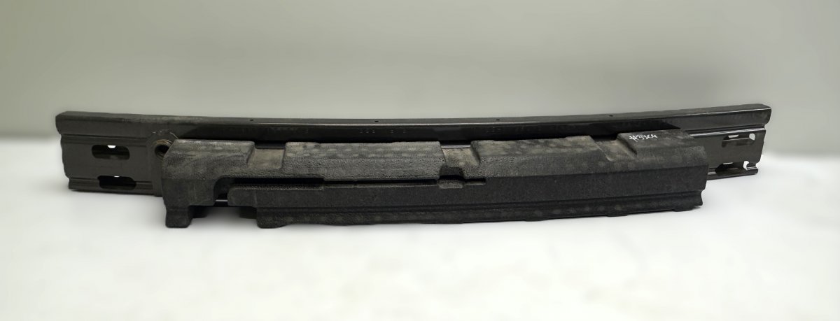 Nissan Qashqai (J11) задний бампер, штифт 850304EA0A Rear bumper beam NISSAN QASHQAI II (...