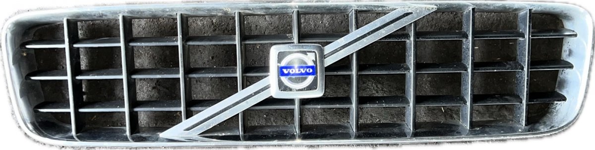 Volvo XC90 Radiator Grille Radiator Grille VOLVO XC90 I (2002-2014)

Part ...