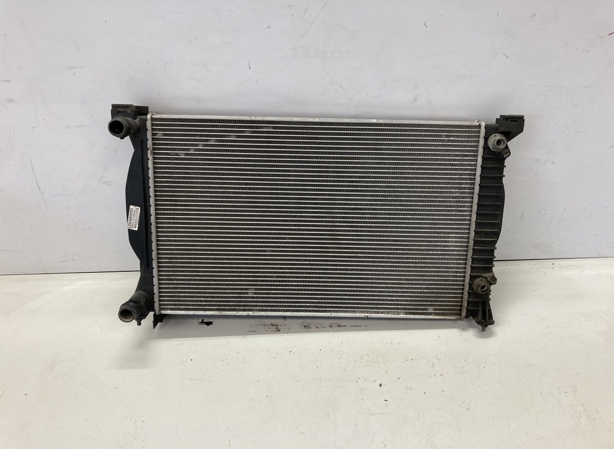 Audi A4 (B6) Radiator set 8E0121251L Radiator set AUDI A4 (B7) (2004-2008...