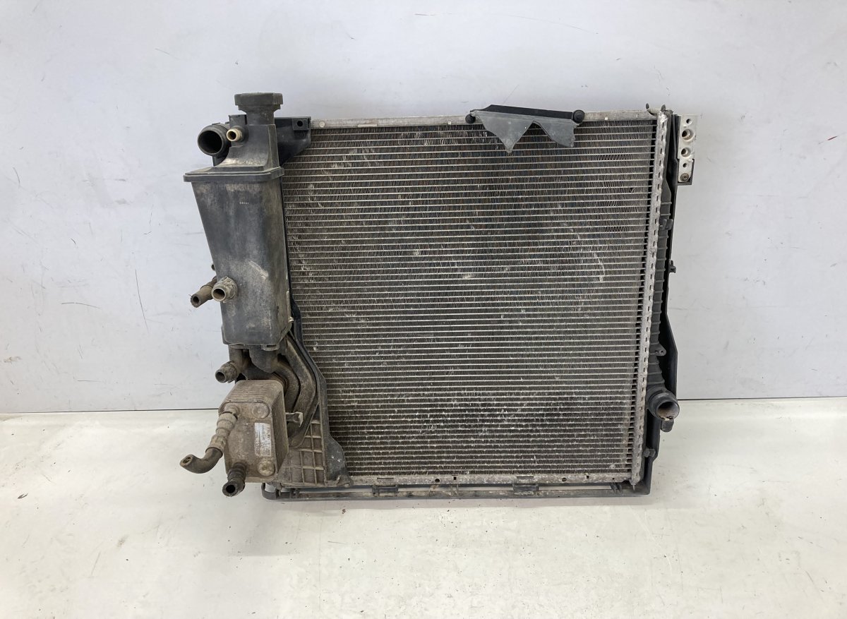 BMW X5 (E53) Radiator set 1710143909908 83815431 171014391120 Radiator se...