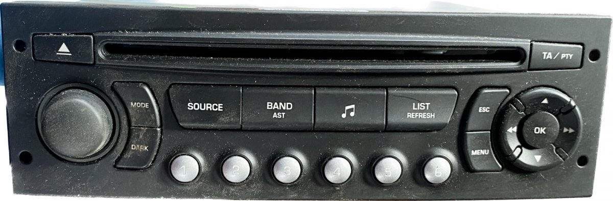 Citroen C5 Radio Radio CITROËN C5 II (2008-2019)

Part codes: 96...