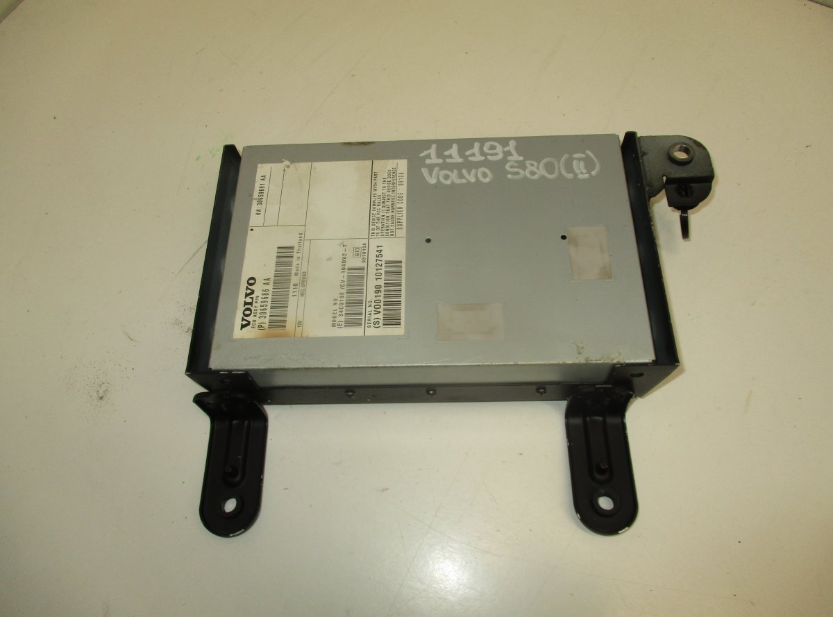 Volvo S80 Radio tuner Radio tuner VOLVO S80 II (AS) (2006-2016)

Part...