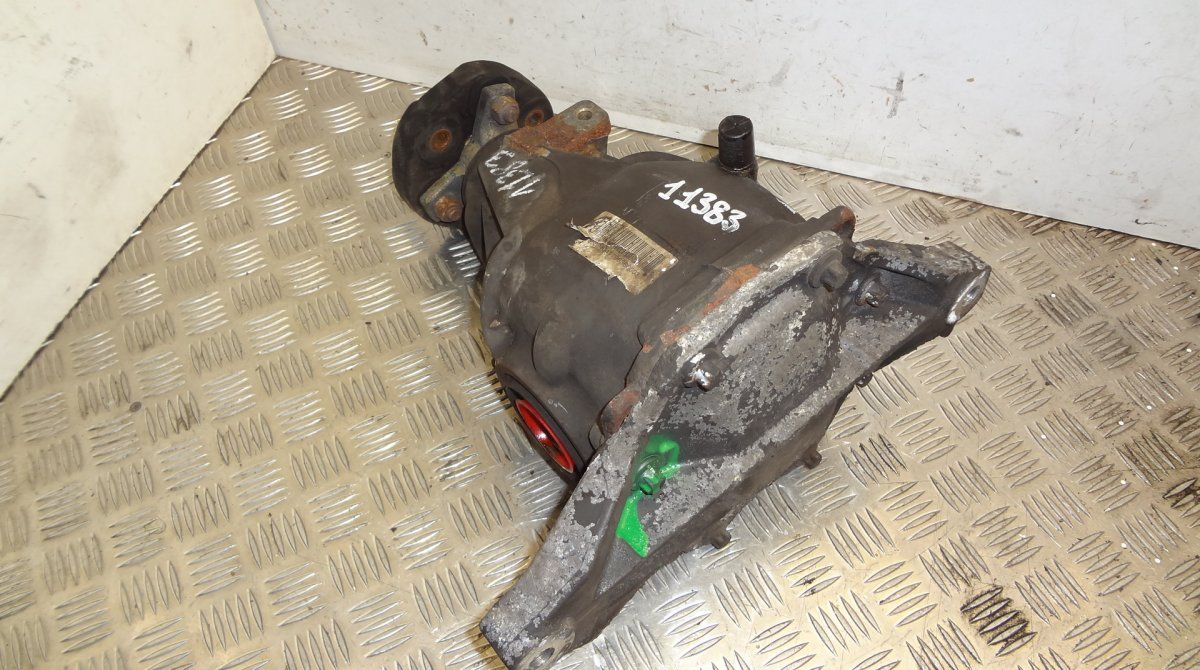 Rear axle differential MERCEDES-BENZ C-CLASS (W204) (2007-2013)