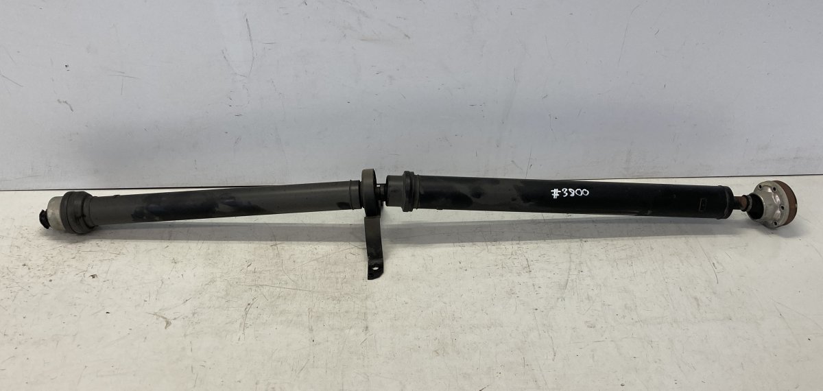 Audi A5 (B8) Propeller Shaft Complete 8K0521101N Propeller Shaft Complete AUDI A5 (B8...