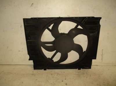 L8436001 radiatora ventilators, elektrisks BMW 5 (E60, E61) (2003-2010)