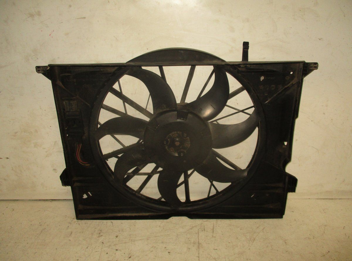 3137229007 1137328108 Radiatora ventilators elektrisks MERCEDES-BENZ E-CLASS (W211) (2002-2009)