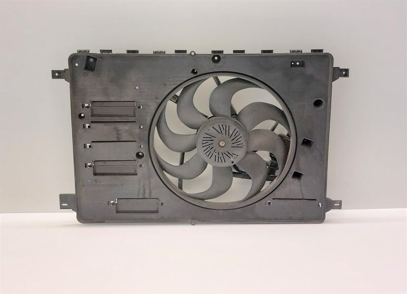 31293778 8240543 6G91-8C607-MG 6G918C607MG Radiator Fan Electric VOLVO V70 III (BW) (2007-2016)
