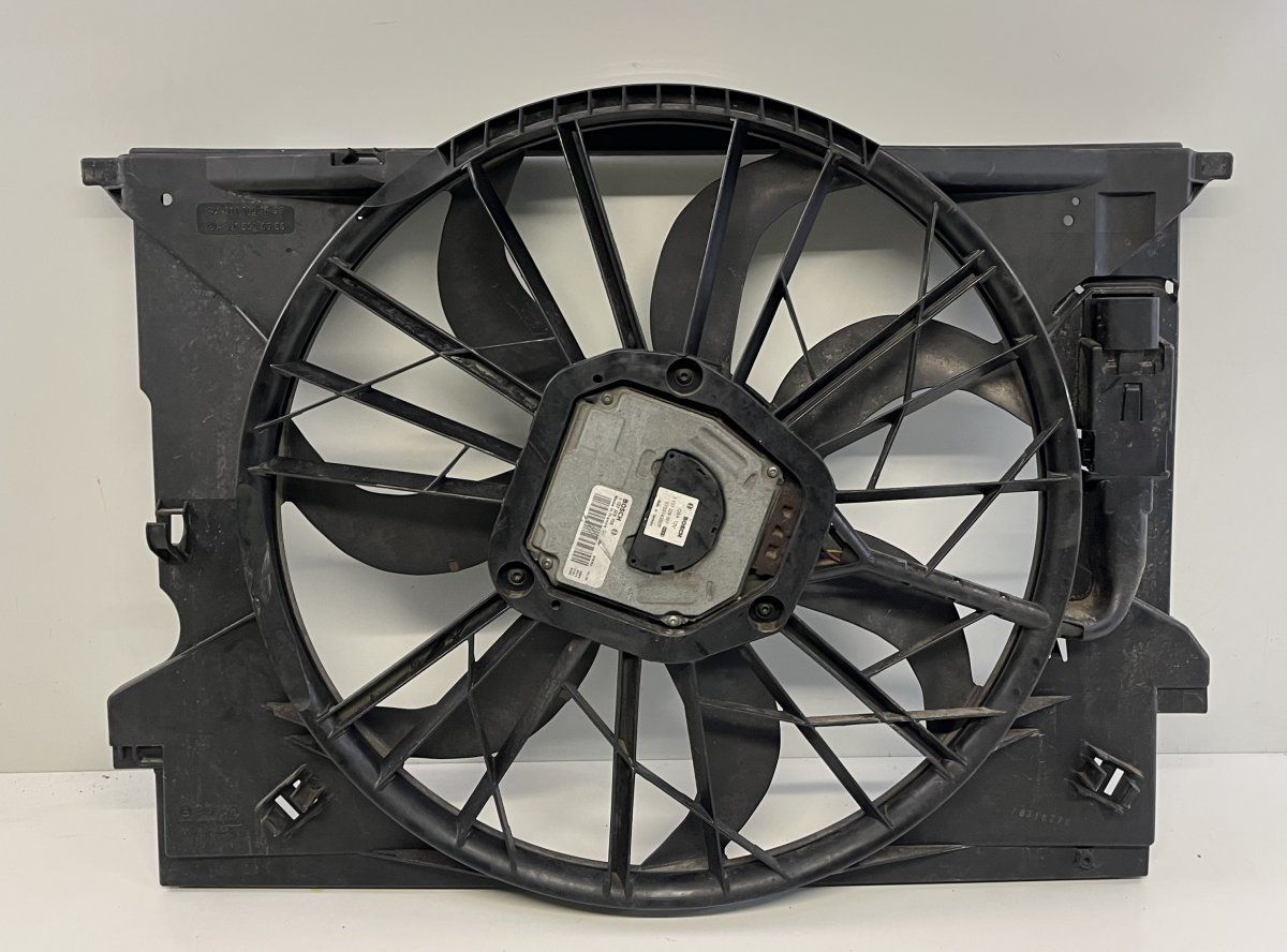 A2115001693 3137229007 1137328108 Radiatora ventilators elektrisks MERCEDES-BENZ CLS (C219) (2004-2010)