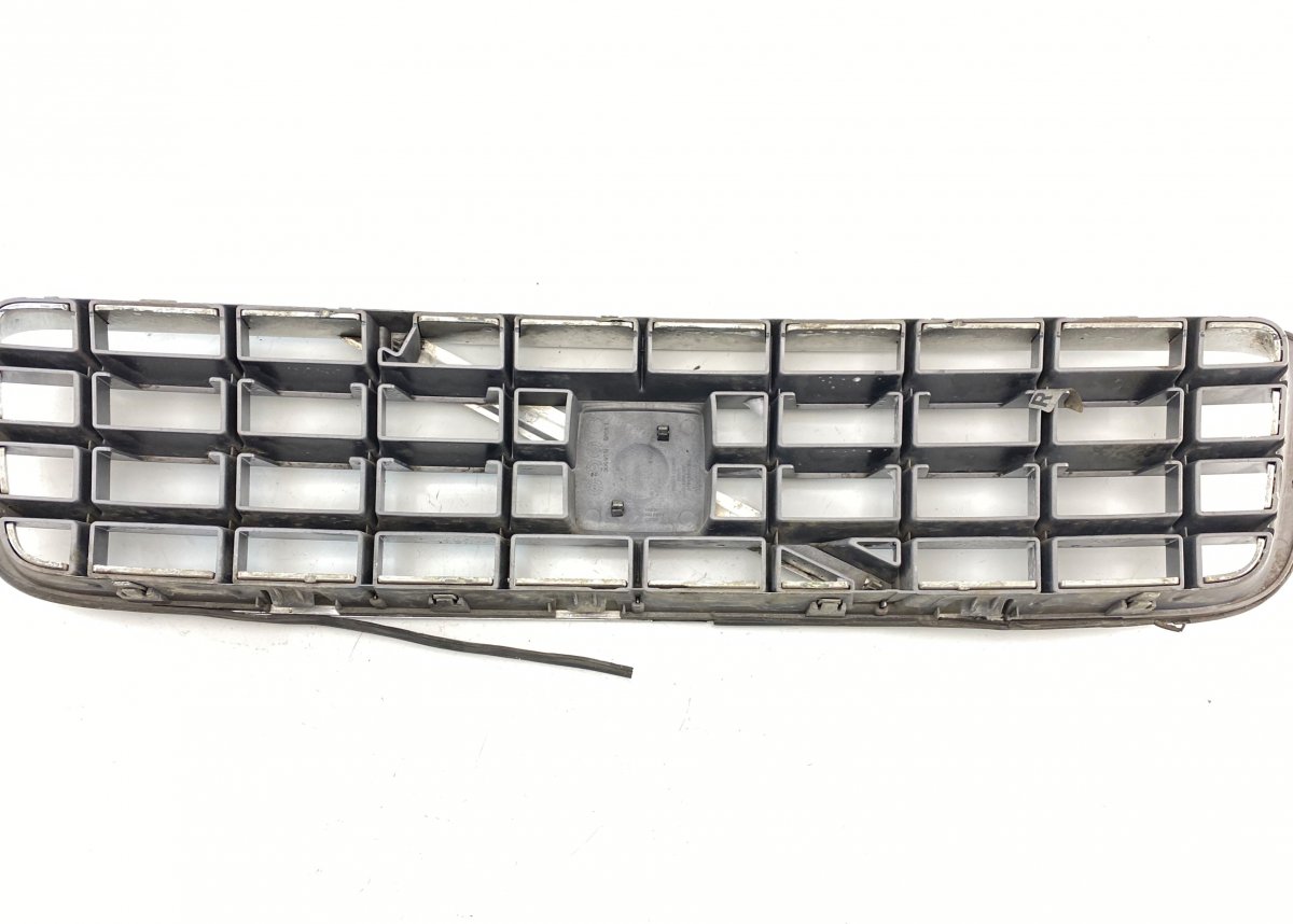 Volvo XC90 Radiator Grille 30695512 Radiator Grille VOLVO XC90 I (2002-201...