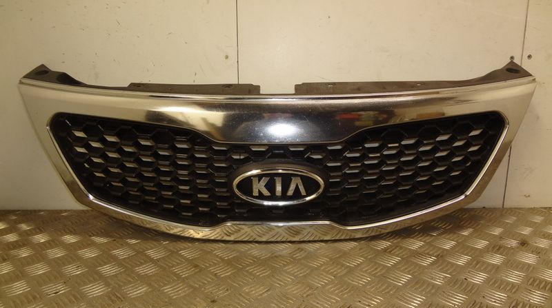 863502P000 Radiator Grille KIA SORENTO II (XM) (2009-2015)