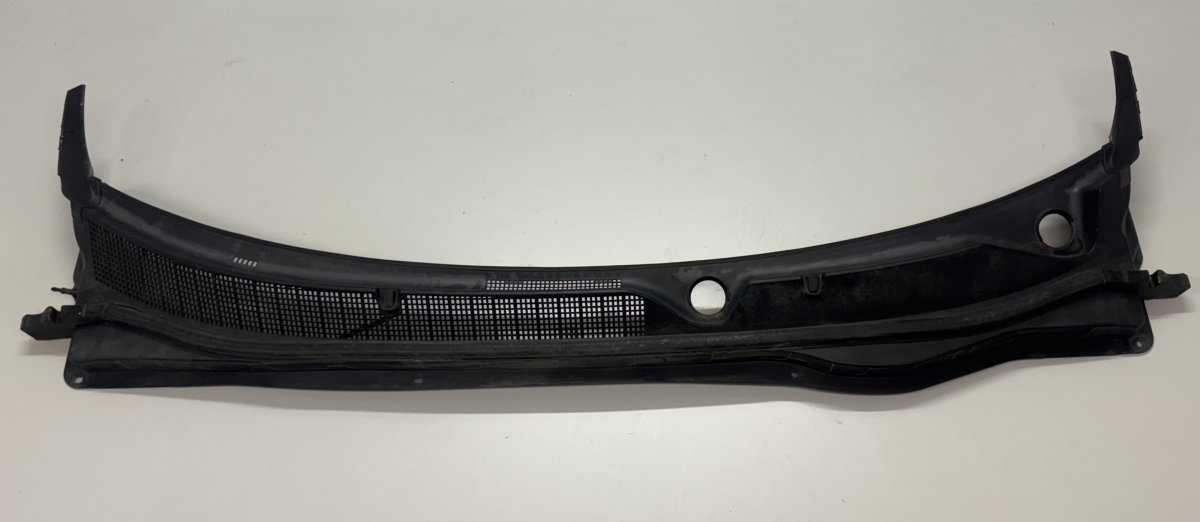 Kia Optima (TF) Wiper cowl 861502T000 Wiper cowl KIA OPTIMA III (TF) (2010...