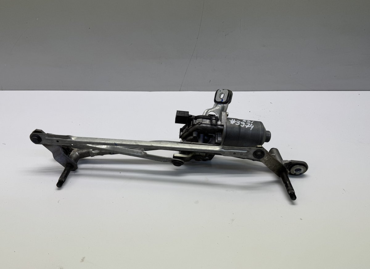BMW X1 (F48) Wiper linkage / mechanism 7350657 7350657 3397021478 0390243525 Wiper lin...