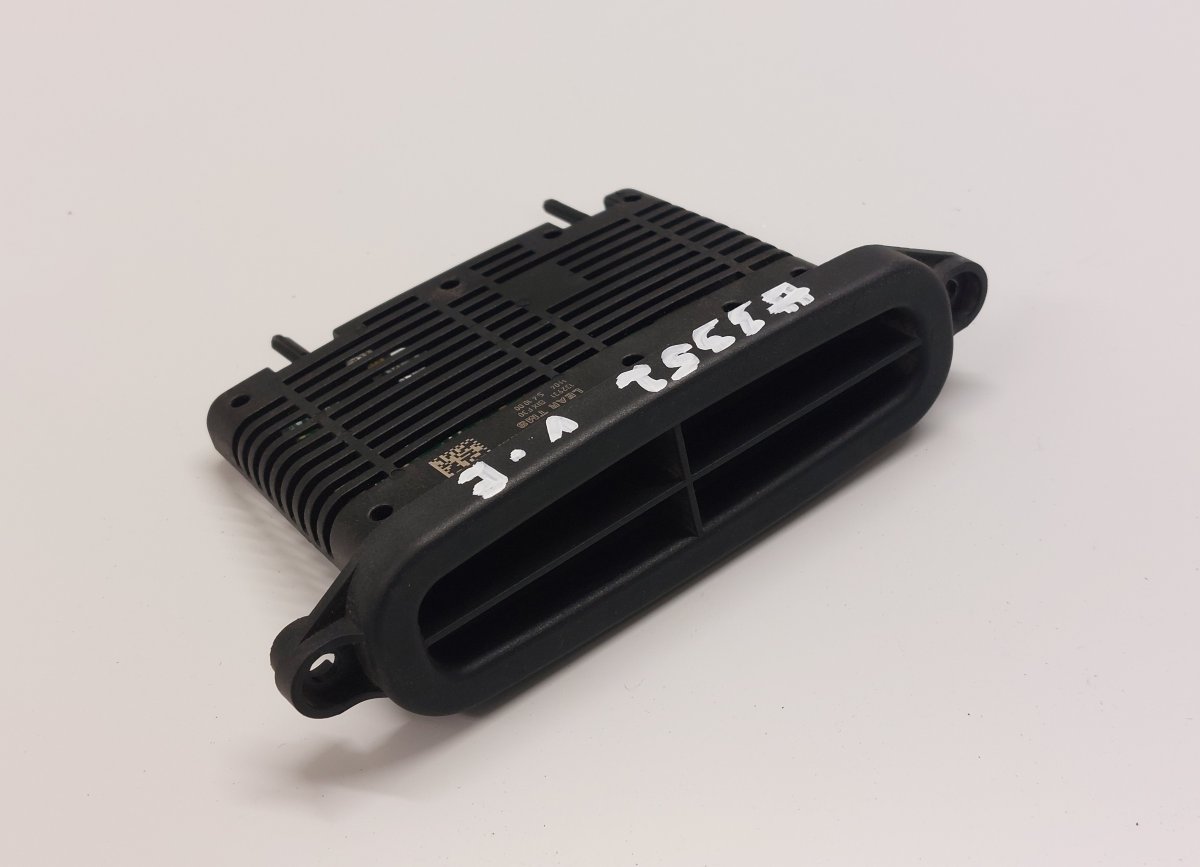BMW 3 (E90 / E91 / E92 / E93) Xenon control unit left 731614701 535217804 Xenon control unit left BMW...